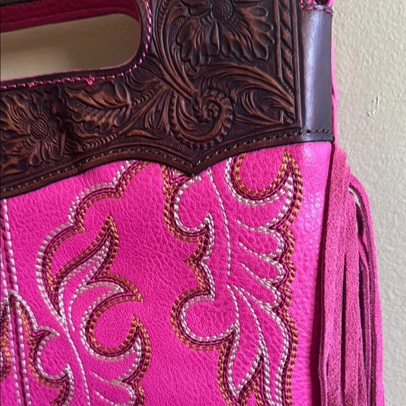 Wrangler Pink and Brown Women's Bag - Picture 3 of 9